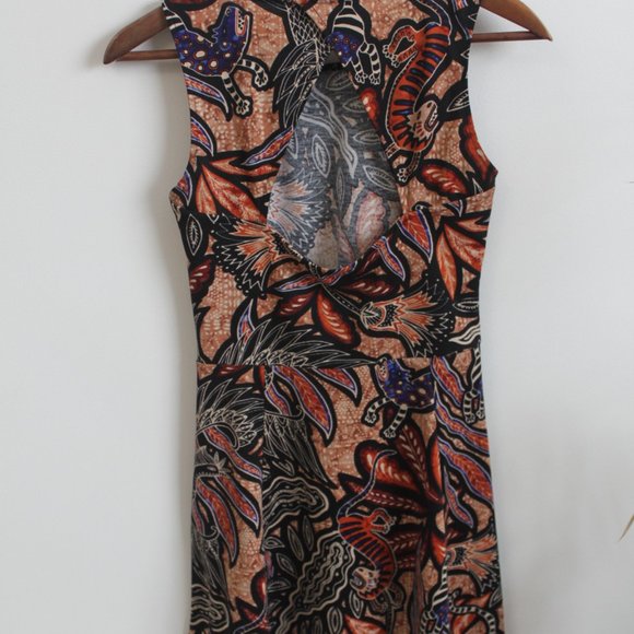 Patterned fit & flare mini dress with cutout back from H&M | S - Picture 2 of 3